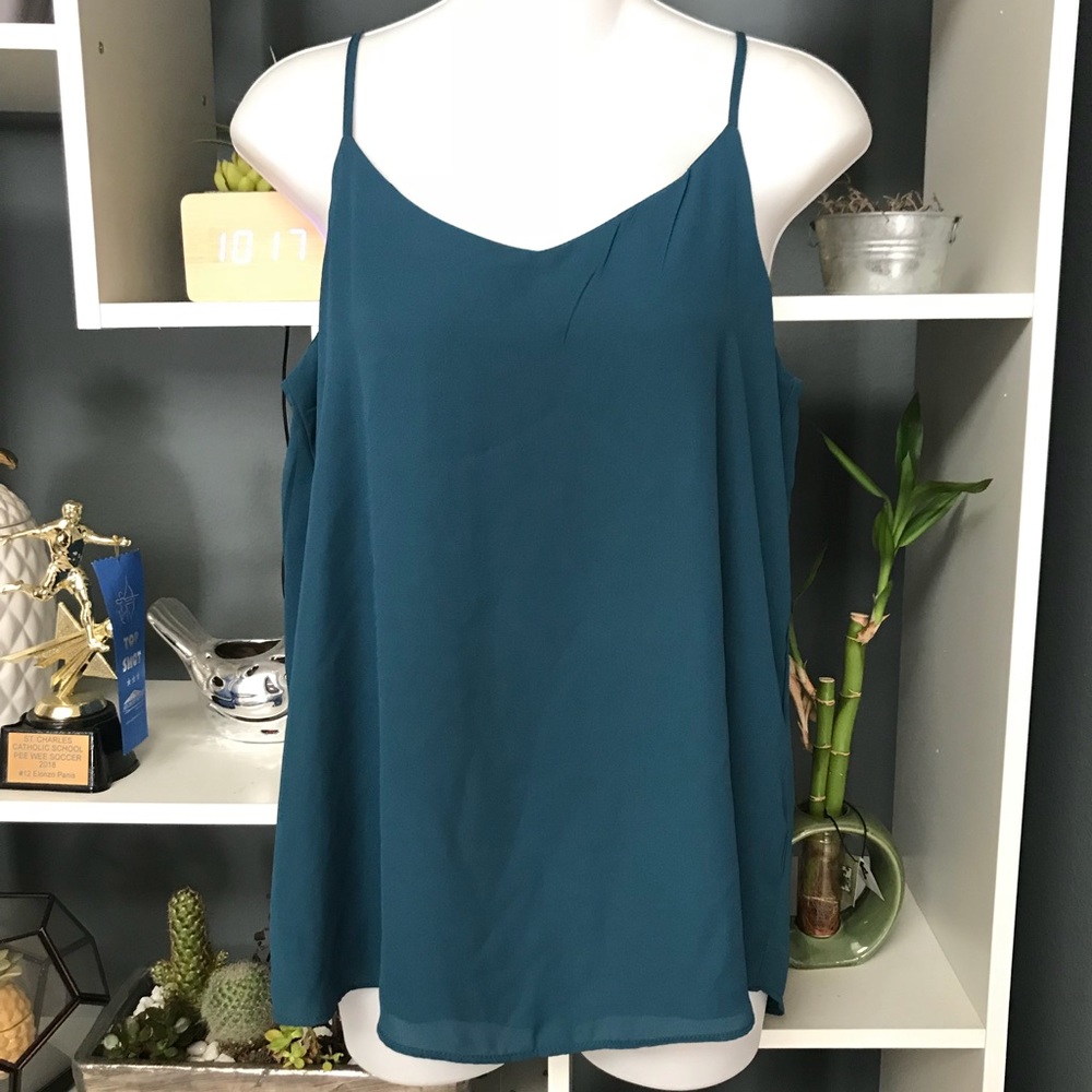 🛍PRICE DROP!🛍 Hippie Rose Turquoise Camisole